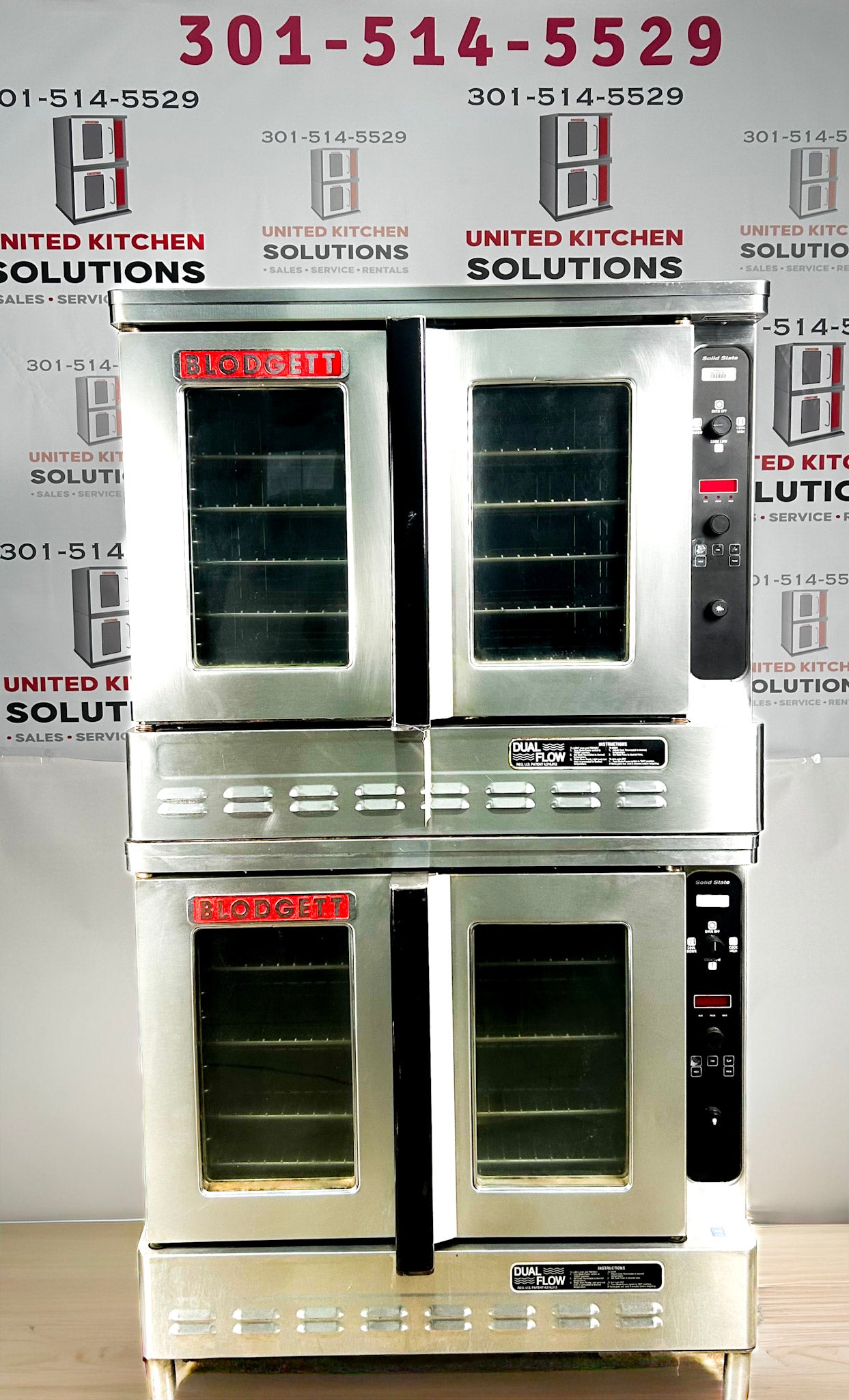Blodgett DFG-100 Natural Gas Double Stack  Convection Oven – Digital Controls, View-Through Doors, Legs
