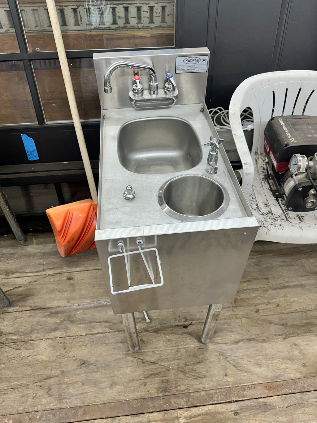 Mixology Station - Underbar Hand Sink With Dipper Well