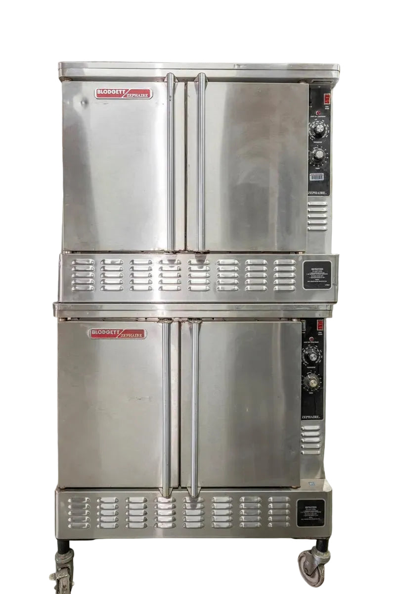 Blodgett Zephaire 100/200 Natural Gas Double Stack Convection Oven – Standard Controls Metal Doors, Casters