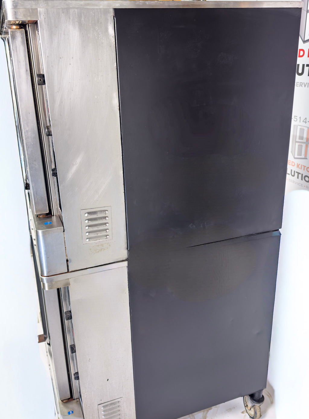 Blodgett DFG-100 Natural Gas Double Stack Convection Oven – Digital Controls, Casters