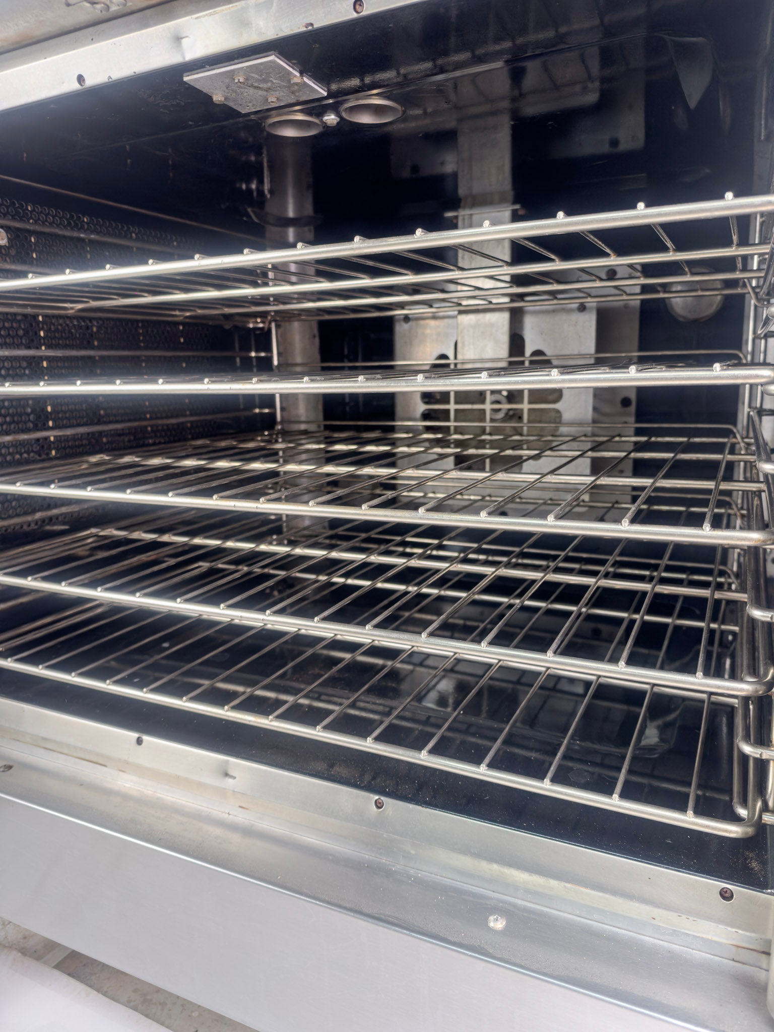 Vulcan SG4 Natural Gas Double Stack Convection Oven - View-through Doors on Casters