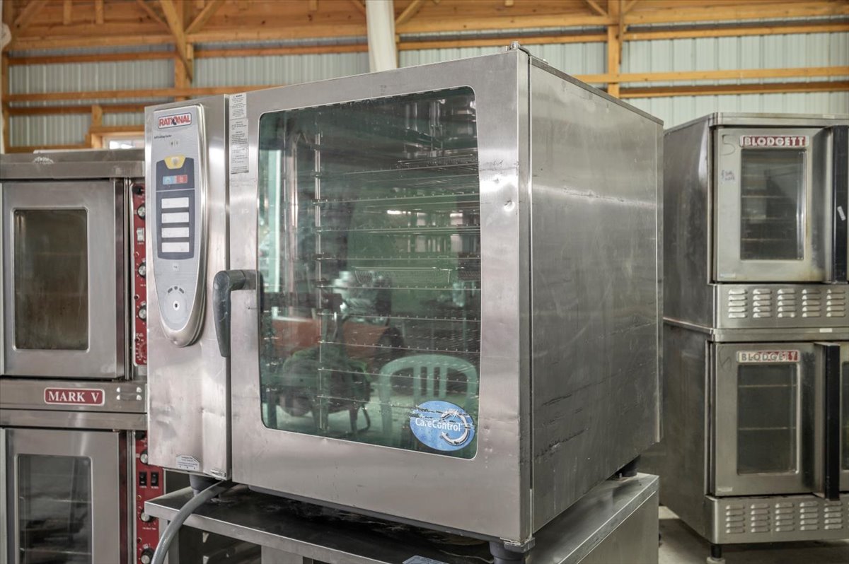 Rational SCC 102G Natural Gas Combi Oven – 10 Pan SelfCookingCenter Commercial Combination Oven