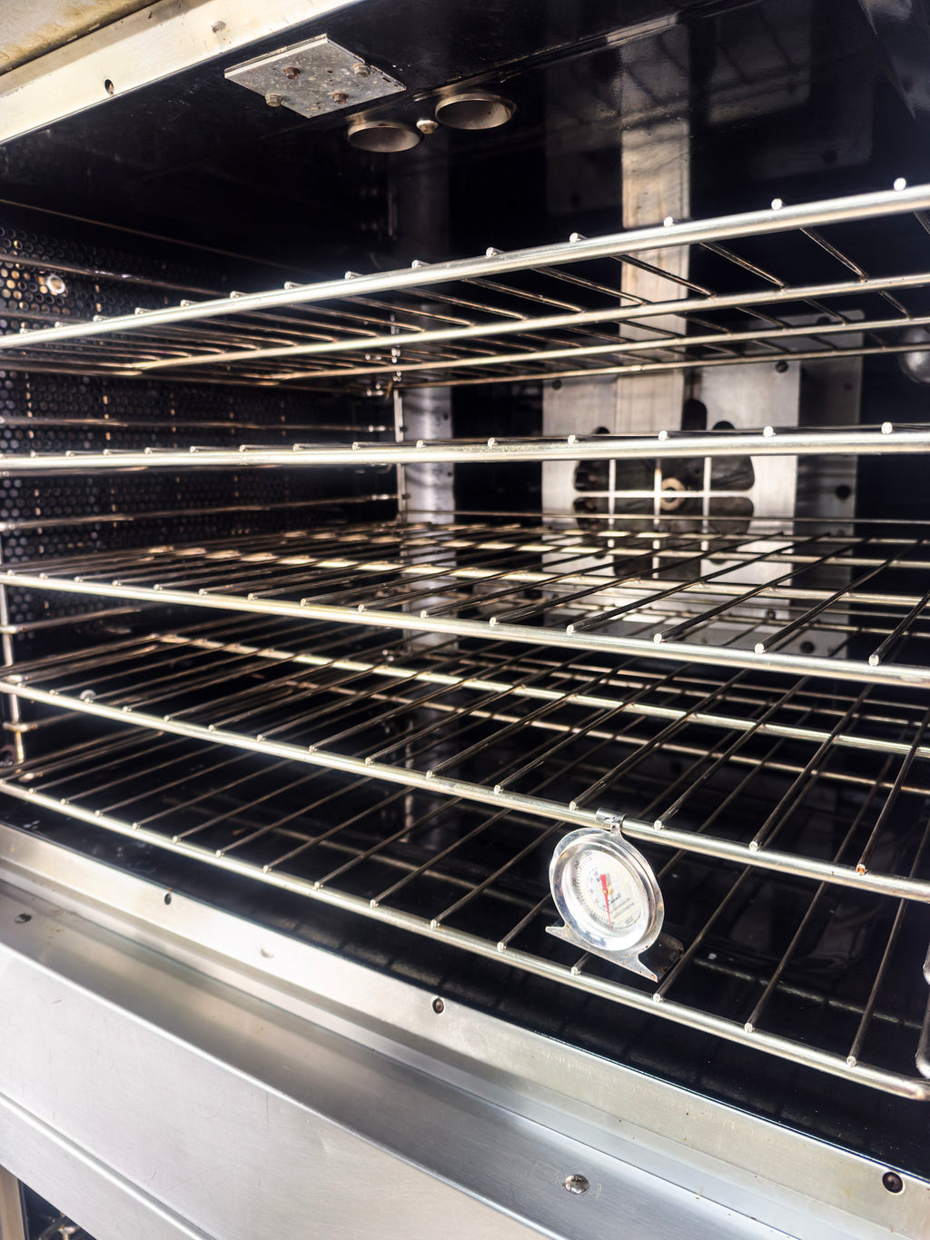 Vulcan SG4 Natural Gas Double Stack Convection Oven - View-through Doors on Casters