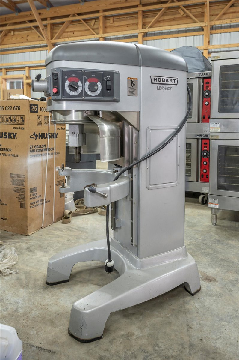 Hobart Legacy HL600 60 Quart Commercial Dough Mixer - Mixer Only