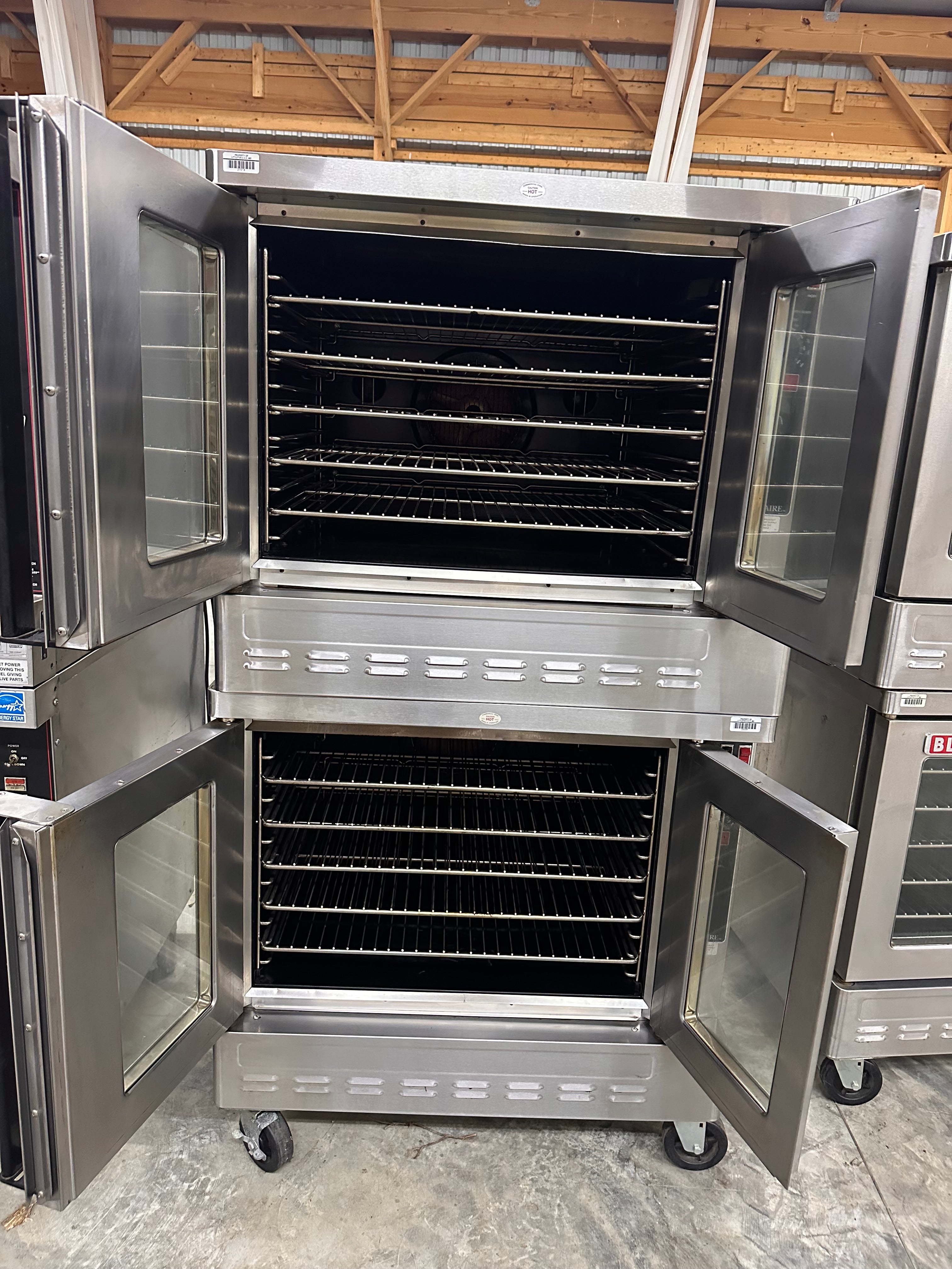 Blodgett DFG-100 Natural Gas Double Stack Convection Oven – Digital Controls, View-Through Doors, Casters