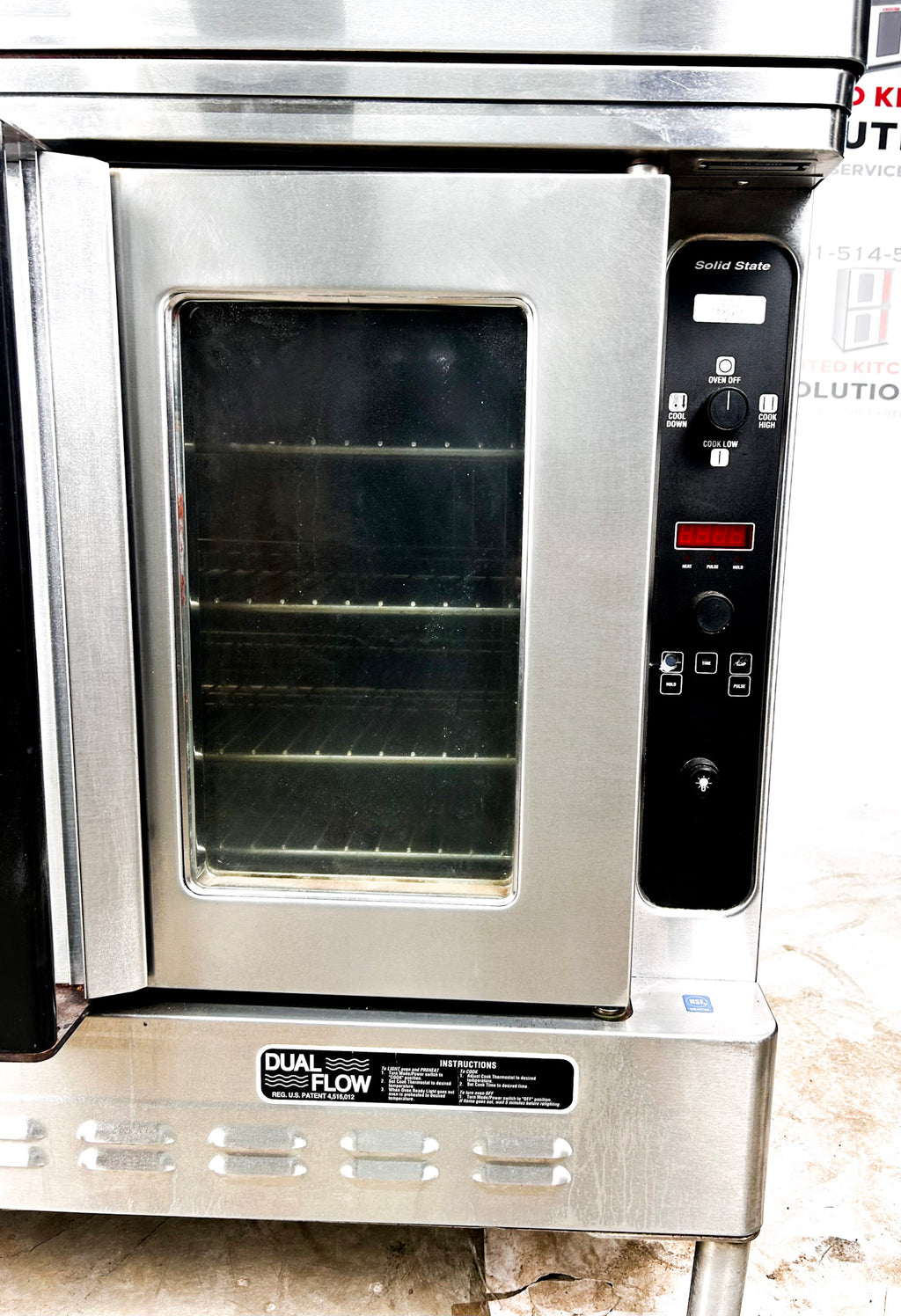 Blodgett DFG-100 Natural Gas Double Stack  Convection Oven – Digital Controls, View-Through Doors, Legs