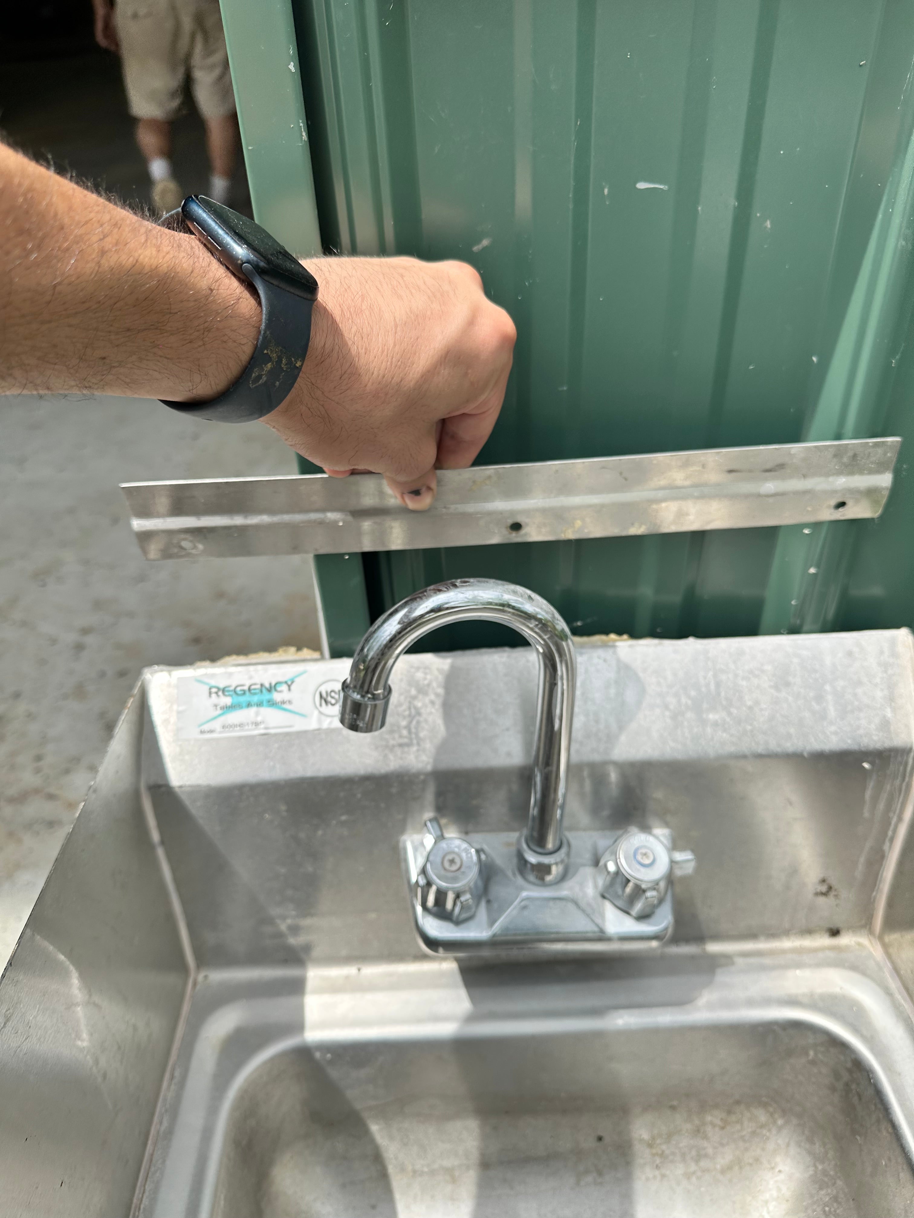 Wall Mounted Hand Sink