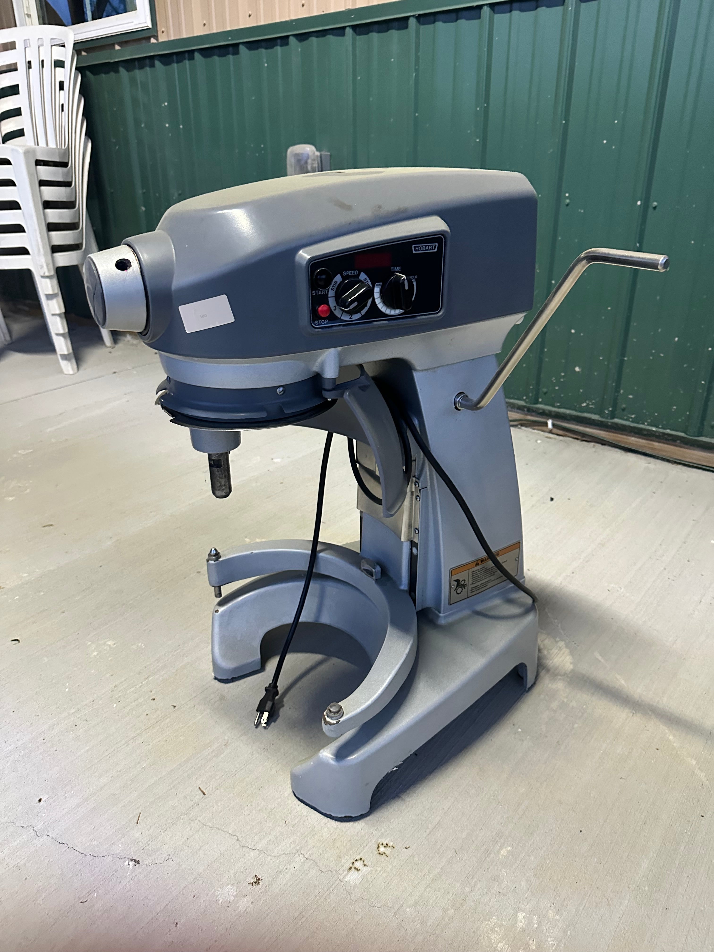 Hobart Legacy HL200 20 Quart Commercial Dough Mixer