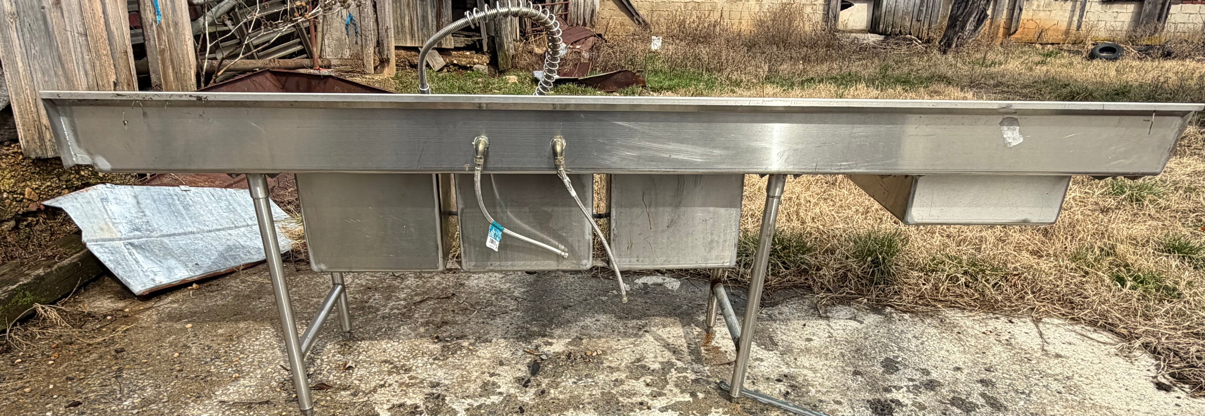 10ft 3-Compartment Sink with Faucet & Sprayer Nozzle