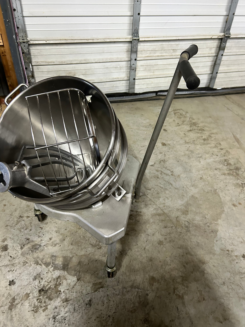 Hobart Legacy HL600 60 Quart Commercial Dough Mixer - With ATTACHMENTS