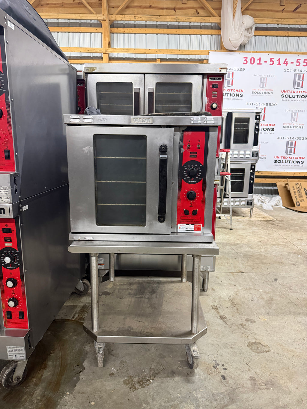 Vulcan EC02D Electric Single Stack Half-Size Convection Oven - View-through doors (without table)