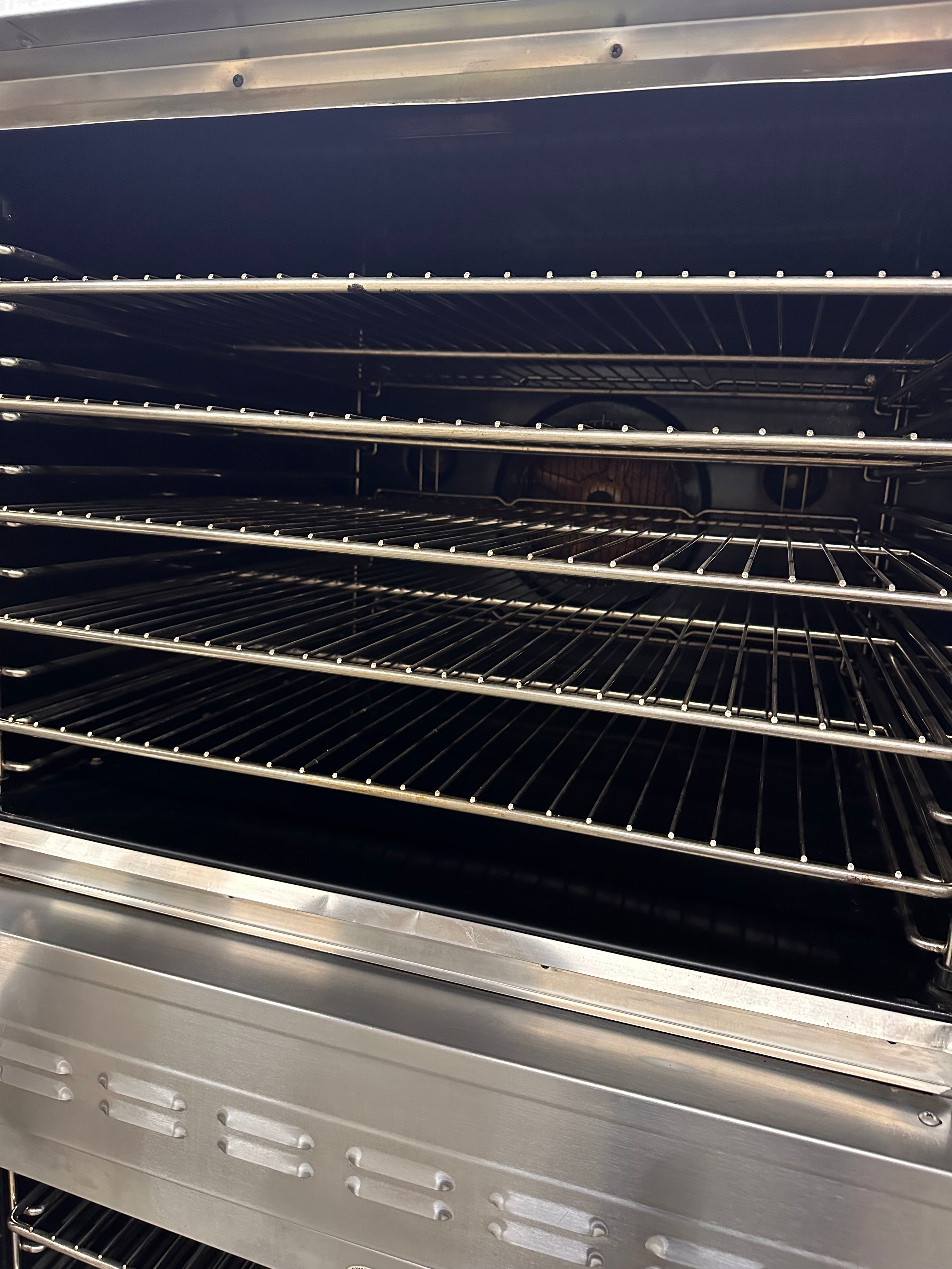 Blodgett DFG-100 Natural Gas Double Stack Convection Oven – Digital Controls, View-Through Doors, Casters