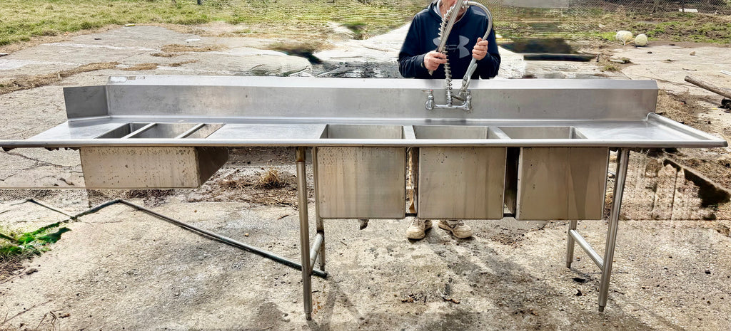 10ft 3-Compartment Sink with Faucet & Sprayer Nozzle