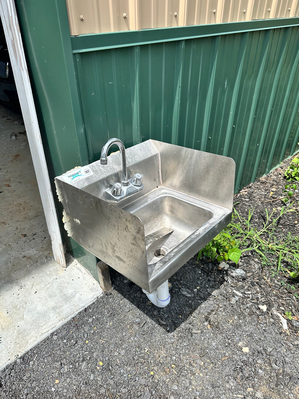 Wall Mounted Hand Sink