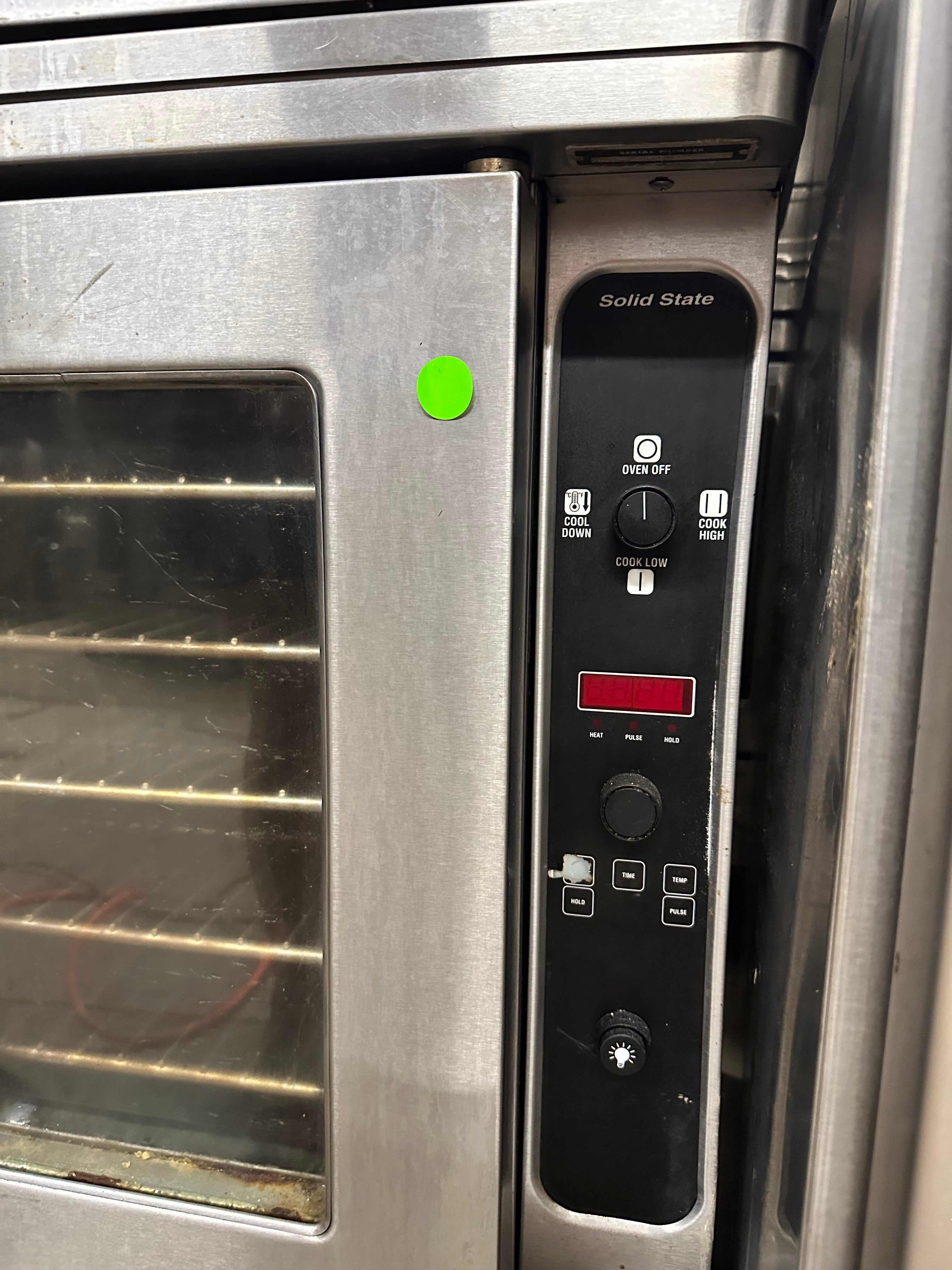 Blodgett DFG-100 Natural Gas Double Stack Convection Oven – Digital & Solid State Controls, View-Through Doors