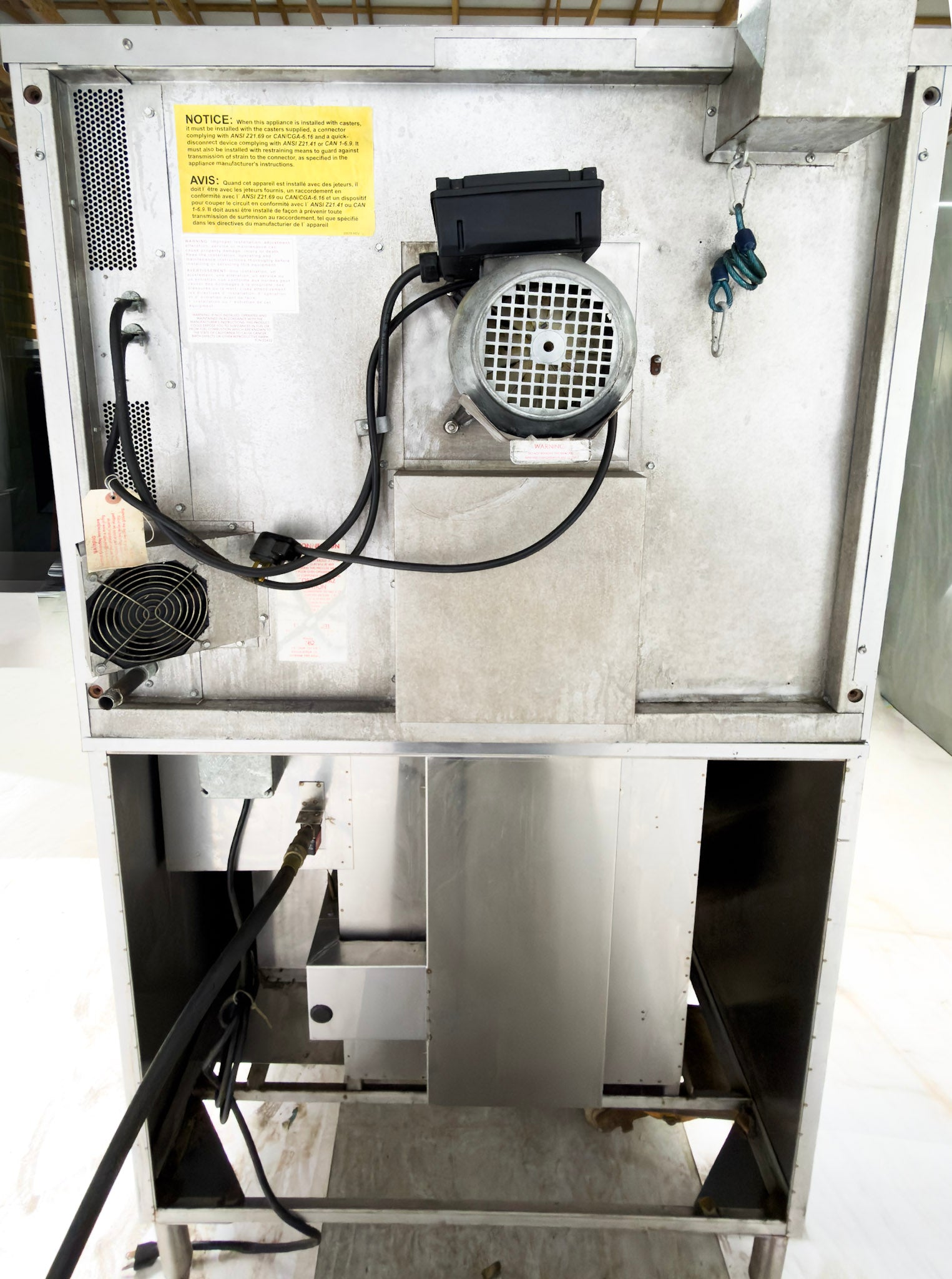 Commercial convection oven & proofer for restaurant & bakery kitchen