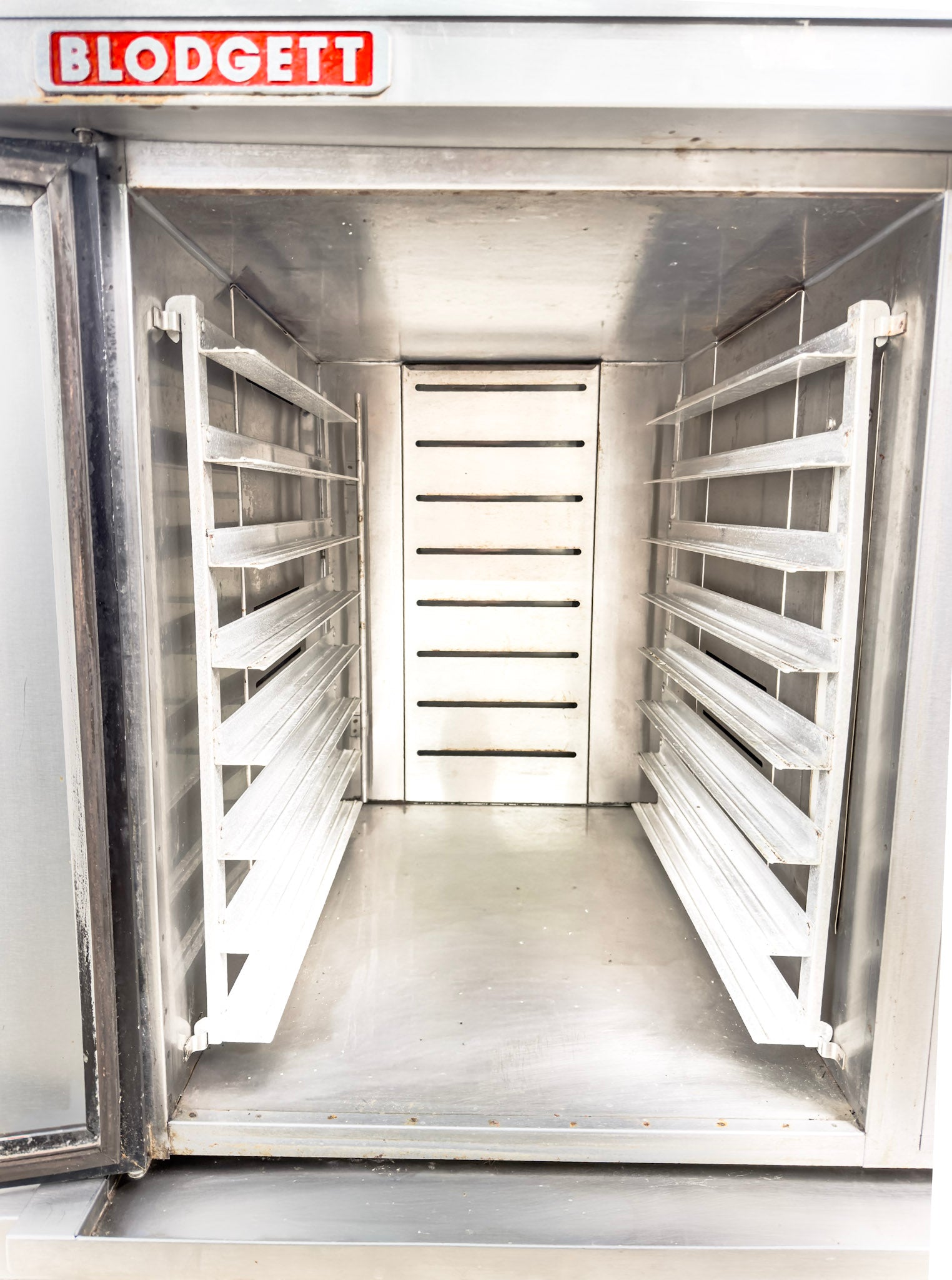 Commercial convection oven & proofer for restaurant & bakery kitchen