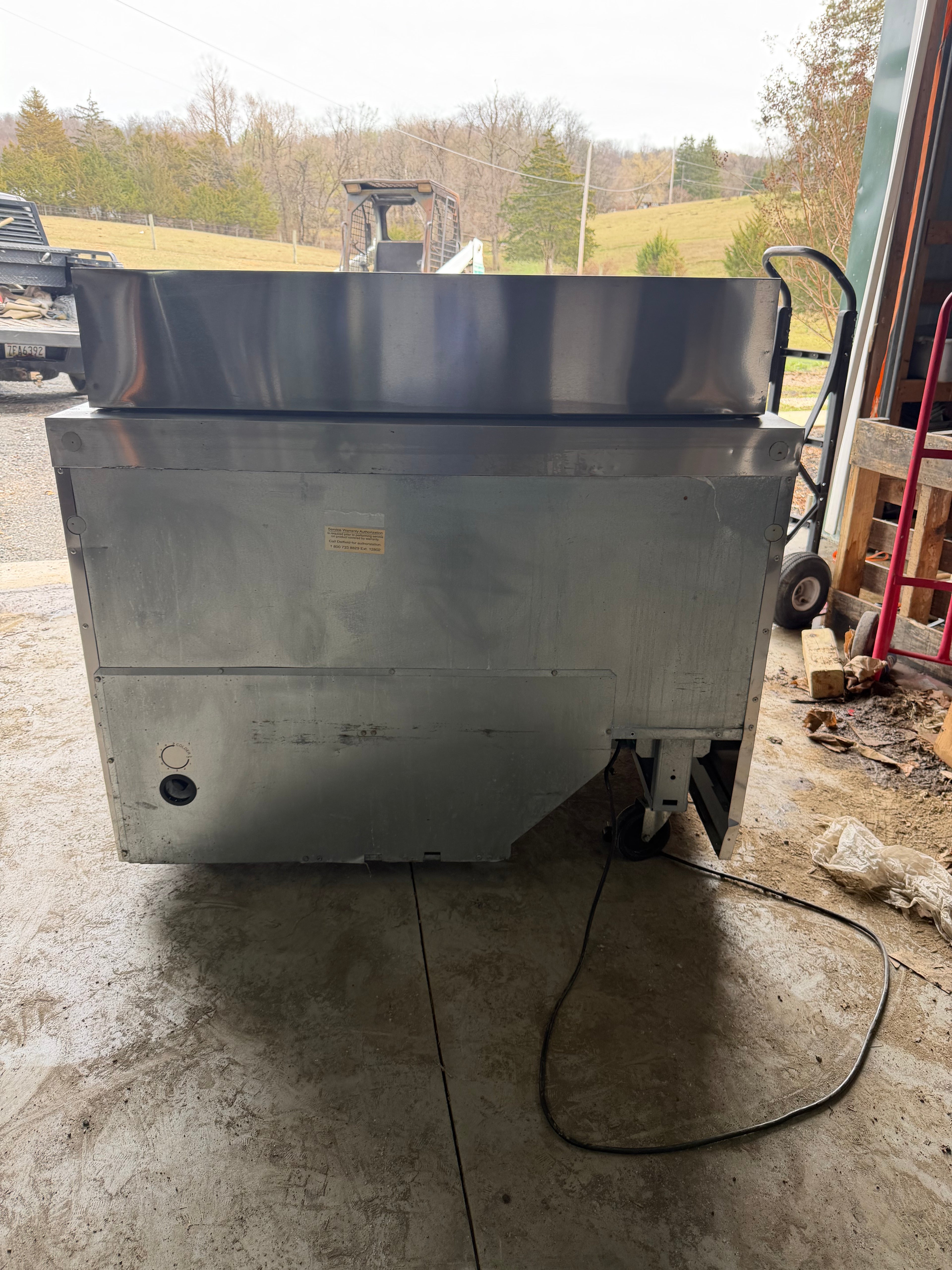 48" Mega Top Bain Marie Sandwich Prep Refrigerator